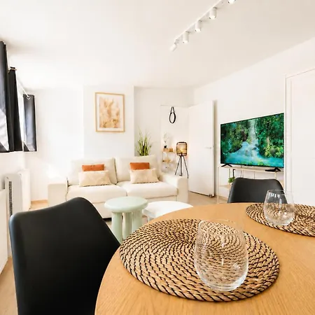 Casa Lairesse Апартаменты *